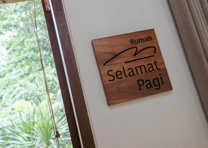 Rumah Selamat Pagi Candi Dasa (Bali)